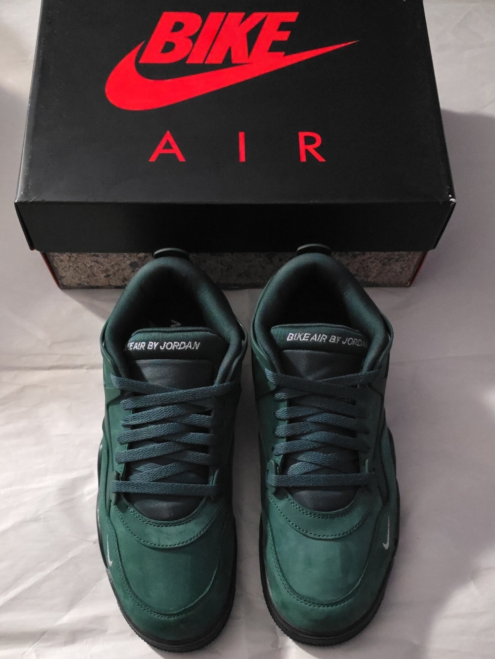 Brand New Ds Nigel Sylvester air jordan 4 rm sp Size 9 men's.